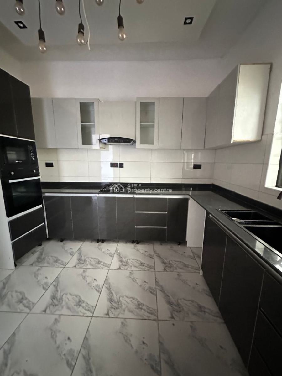 2 Bedroom Duplex Apartment, Ilasan, Lekki, Lagos, Flat / Apartment for Sale