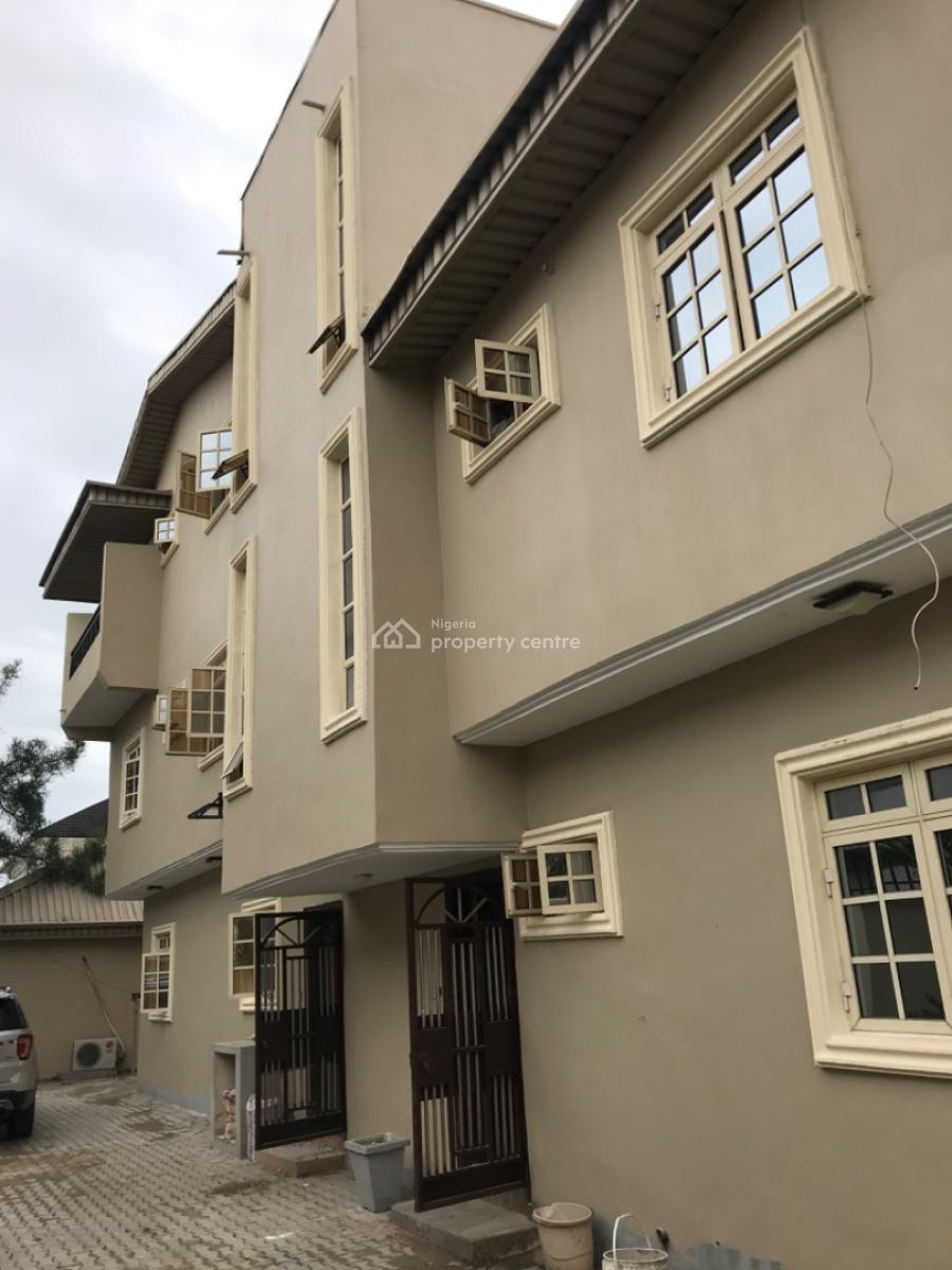 Newly Renovated 4 Bedroom Paint House, Lekki Phase 1, Lekki, Lagos, House for Rent
