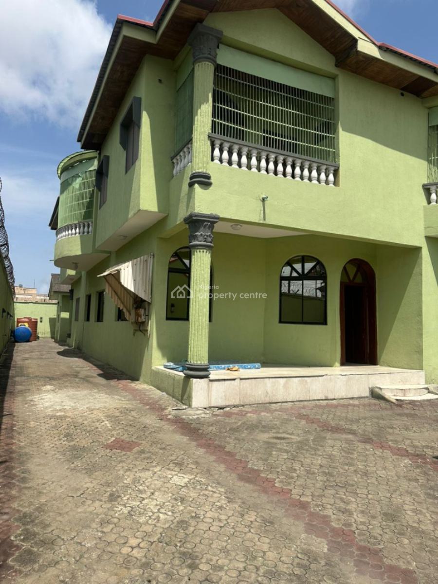 5-bedroom Semi Detached House with Bq (2yrs Payable), Off Admiralty Way, Lekki Phase 1, Lekki, Lagos, Semi-detached Duplex for Rent