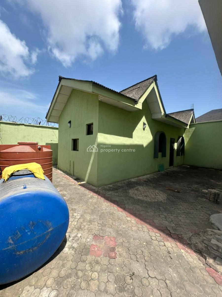5-bedroom Semi Detached House with Bq (2yrs Payable), Off Admiralty Way, Lekki Phase 1, Lekki, Lagos, Semi-detached Duplex for Rent