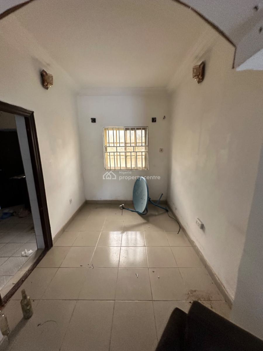 Standard Two Bedroom Apartment in a Decent Neighborhood, First Avenue Not Far From Crush Cafe, Gwarinpa, Abuja, Flat / Apartment for Rent