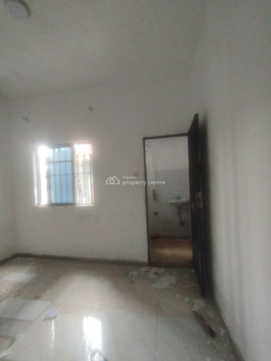 Self Contain, Sunview, Sangotedo, Ajah, Lagos, Self Contain (single Rooms) for Rent