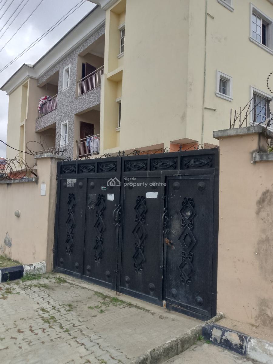 Very Spacious and Clean 3bedroom, Ilaje Mobile Road, Ajah, Lagos, Flat / Apartment for Rent