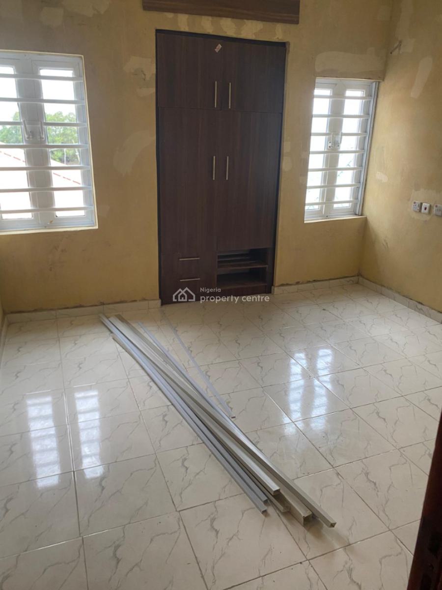 Luxury Brand New  Mini Flat with 2 Toilets, Waterheater in and Estate, Gra, Abijo, Lekki, Lagos, Mini Flat (room and Parlour) for Rent