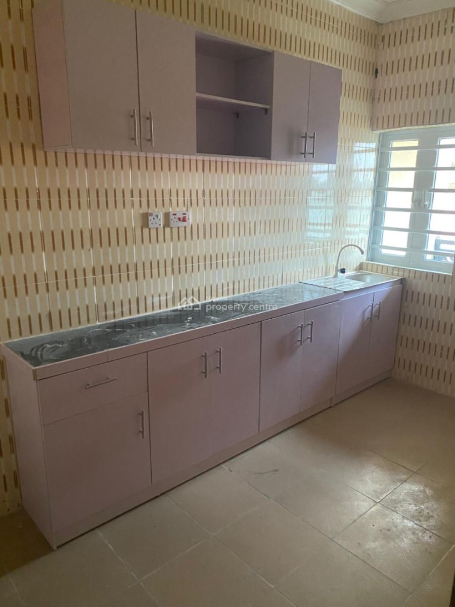 Luxury Brand New  Mini Flat with 2 Toilets, Waterheater in and Estate, Gra, Abijo, Lekki, Lagos, Mini Flat (room and Parlour) for Rent