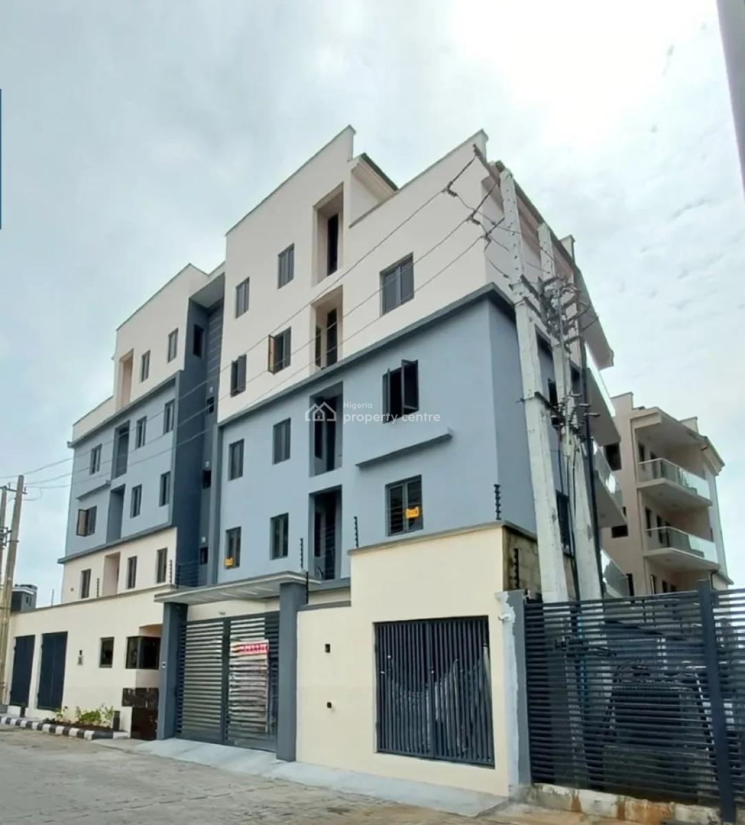 Tastefully Finished Serviced Penthouse 2 Bedroom Flat with a Room Bq, Lekki Phase 1, Lekki, Lagos, Flat / Apartment for Rent