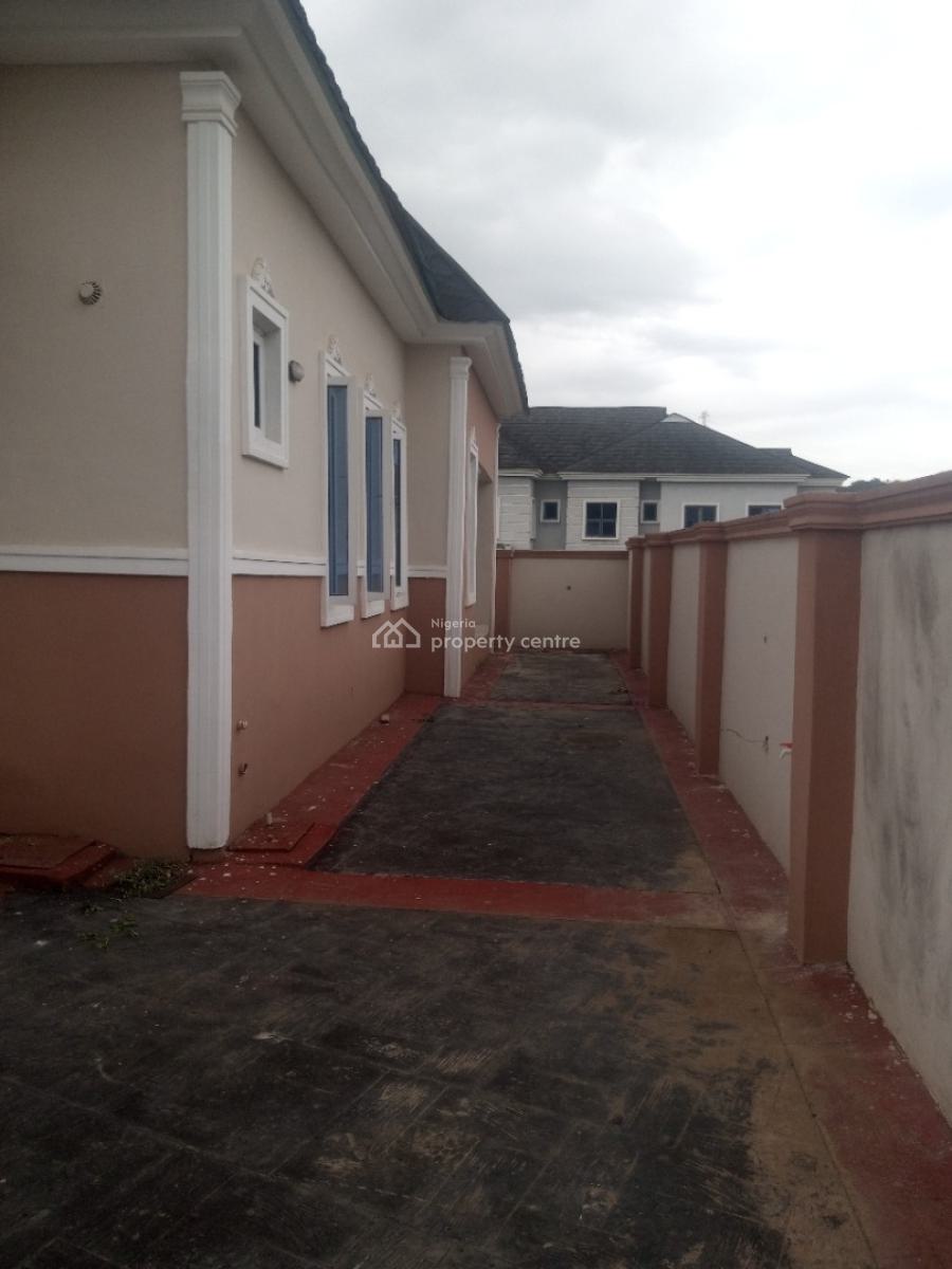 Newly Built 3-bedroom Bungalow with Bq, Emerald Estate, Simawa, Ogun, Flat / Apartment for Rent