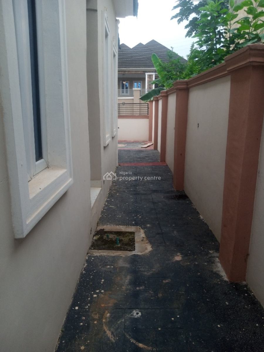 Newly Built 3-bedroom Bungalow with Bq, Emerald Estate, Simawa, Ogun, Flat / Apartment for Rent