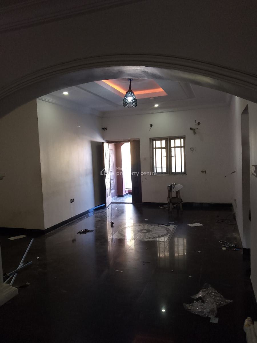a Spacious and Newly Out 2bedroom, Ilaje Mobile, Ajah, Lagos, Flat / Apartment for Rent