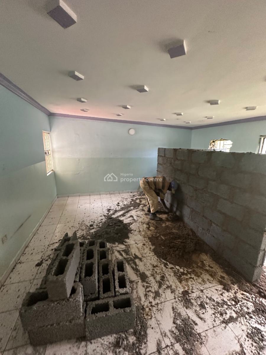 Spacious One Bedroom Apartment in a Decent Neighborhood, First Avenue Around Crush Cafe, Gwarinpa, Abuja, Mini Flat (room and Parlour) for Rent