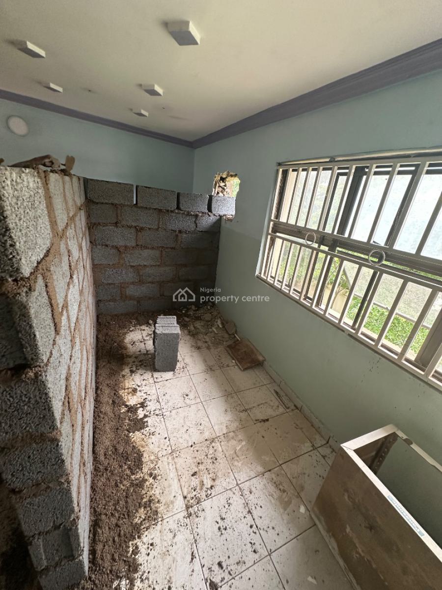 Spacious One Bedroom Apartment in a Decent Neighborhood, First Avenue Around Crush Cafe, Gwarinpa, Abuja, Mini Flat (room and Parlour) for Rent