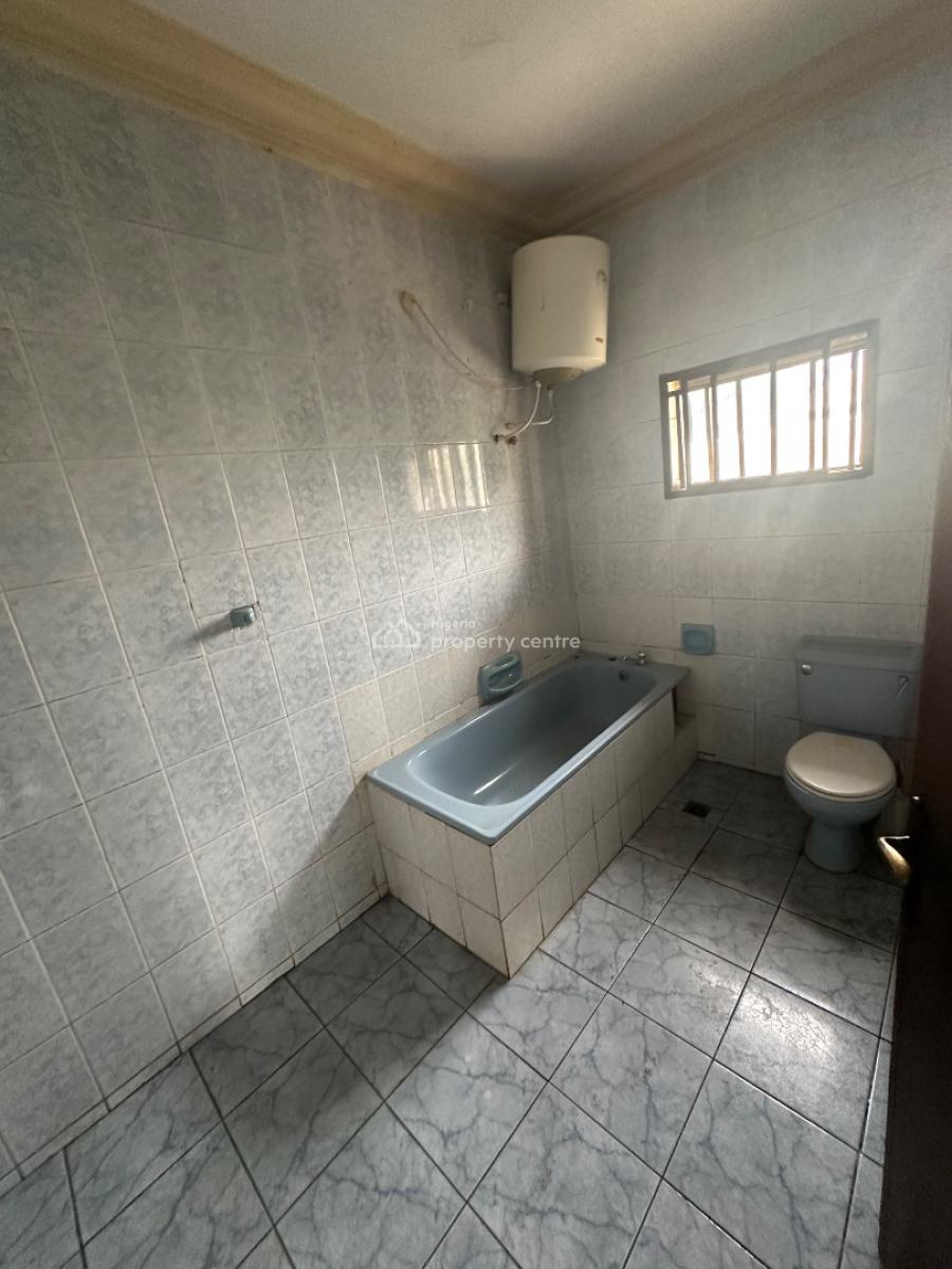 Spacious One Bedroom Apartment in a Decent Neighborhood, First Avenue Around Crush Cafe, Gwarinpa, Abuja, Mini Flat (room and Parlour) for Rent