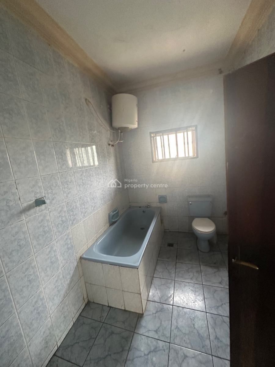 Spacious One Bedroom Apartment in a Decent Neighborhood, First Avenue Around Crush Cafe, Gwarinpa, Abuja, Mini Flat (room and Parlour) for Rent
