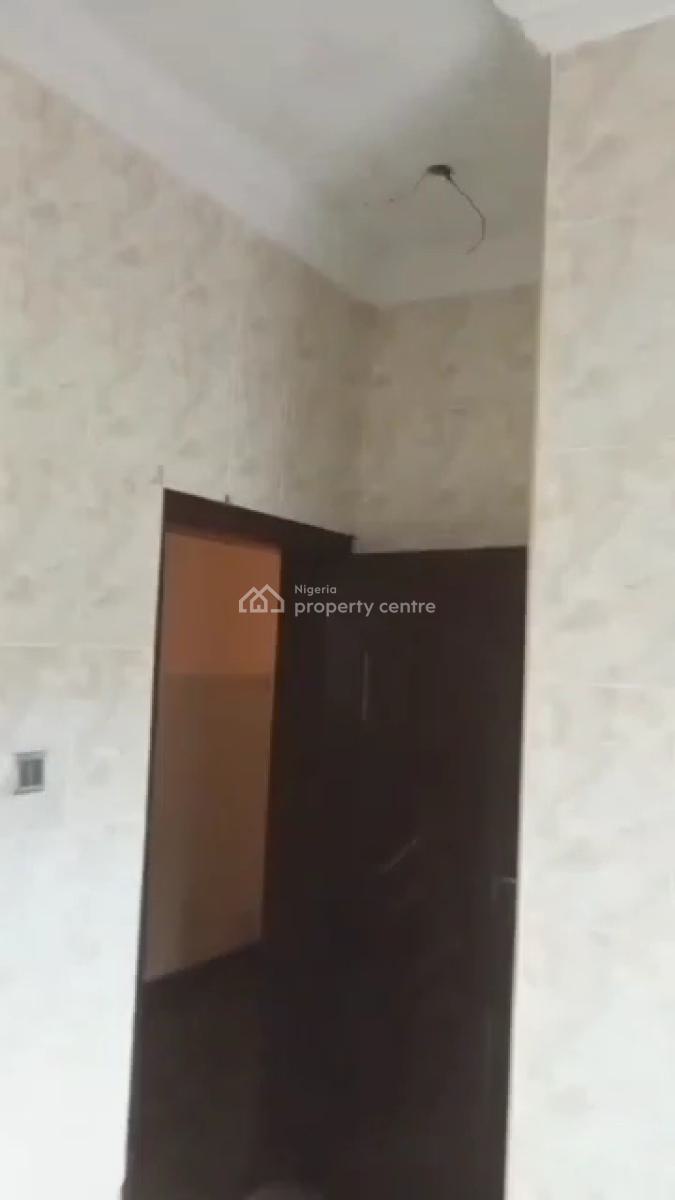 Sharp 3 Bedroom Flat Ensuite, Green Field Estate, Ago Palace, Isolo, Lagos, Flat / Apartment for Rent