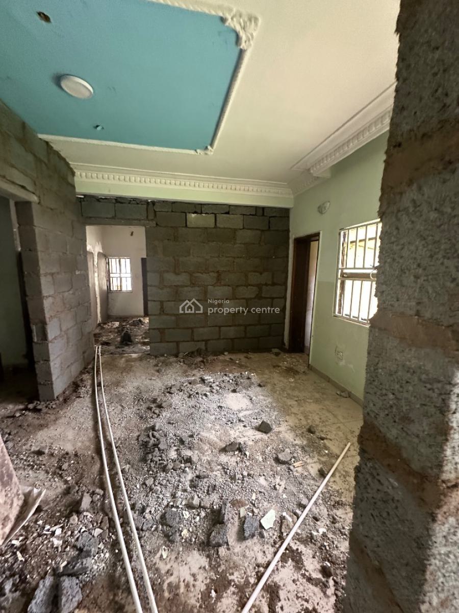 a Standard One Bedroom Apartment with 2 Toilets in a Decent Environmen, First Avenue Around Crush Cafe, 1st Avenue, Gwarinpa, Abuja, Mini Flat (room and Parlour) for Rent