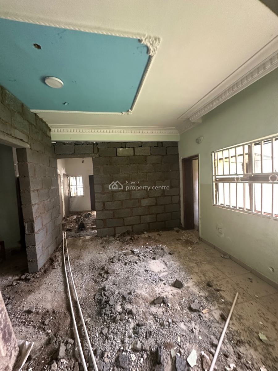 a Standard One Bedroom Apartment with 2 Toilets in a Decent Environmen, First Avenue Around Crush Cafe, 1st Avenue, Gwarinpa, Abuja, Mini Flat (room and Parlour) for Rent