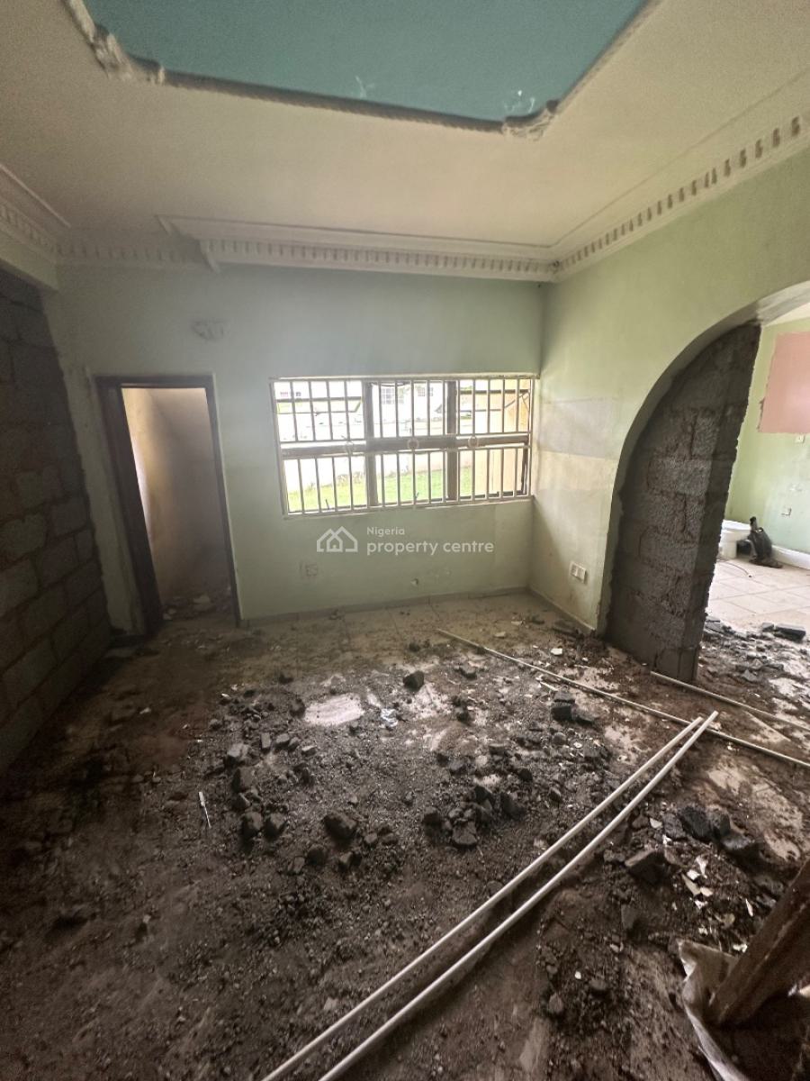 a Standard One Bedroom Apartment with 2 Toilets in a Decent Environmen, First Avenue Around Crush Cafe, 1st Avenue, Gwarinpa, Abuja, Mini Flat (room and Parlour) for Rent