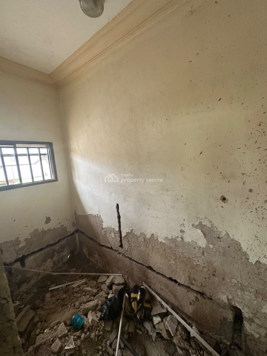 a Standard One Bedroom Apartment with 2 Toilets in a Decent Environmen, First Avenue Around Crush Cafe, 1st Avenue, Gwarinpa, Abuja, Mini Flat (room and Parlour) for Rent