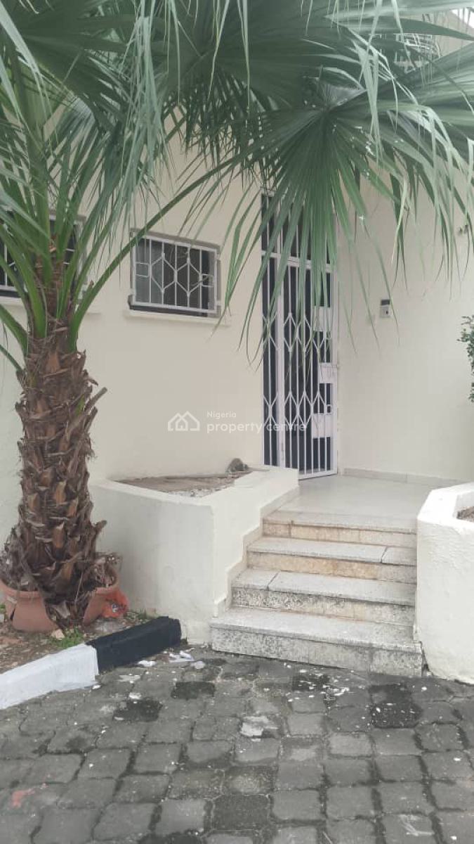 4 Bedroom Detached House with 2 Rooms Bq, Vgc, Lekki, Lagos, Detached Duplex for Rent