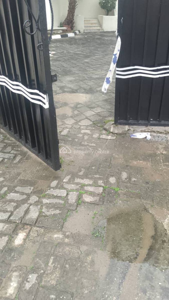 4 Bedroom Detached House with 2 Rooms Bq, Vgc, Lekki, Lagos, Detached Duplex for Rent