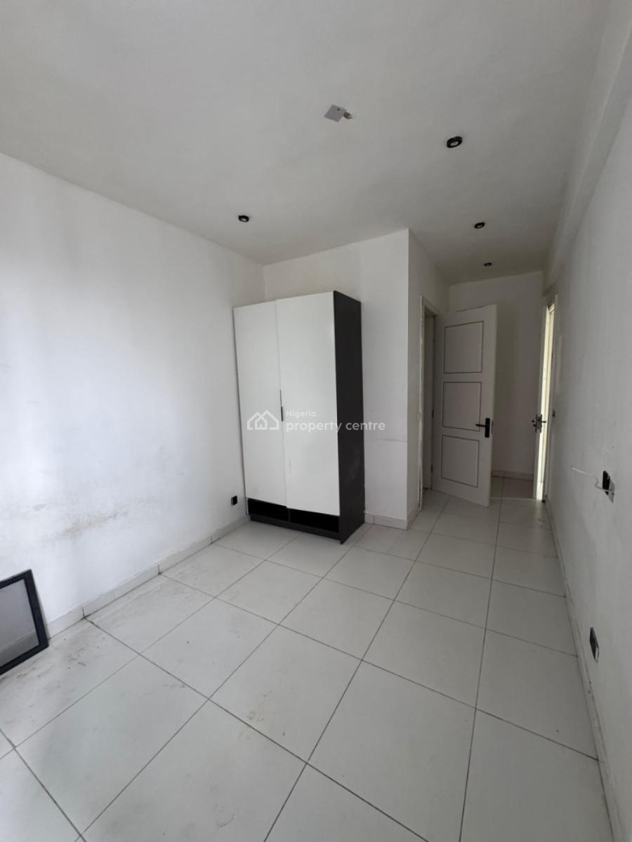 Well Maintained 3 Bedroom Maisonette, Ologolo, Lekki, Lagos, Detached Duplex for Rent