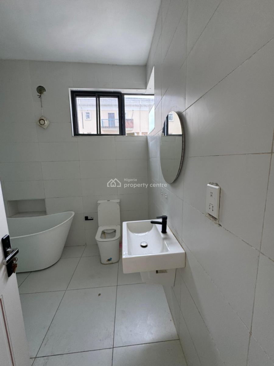 Well Maintained 3 Bedroom Maisonette, Ologolo, Lekki, Lagos, Detached Duplex for Rent