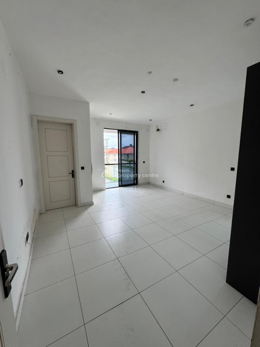 Well Maintained 3 Bedroom Maisonette, Ologolo, Lekki, Lagos, Detached Duplex for Rent