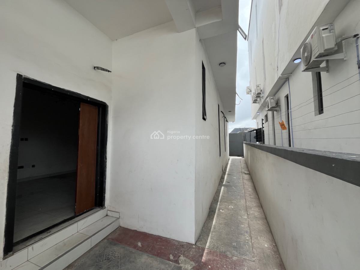 Spacious 4 Bedroom Semi Detached Duplex with Bq Available, Chevron, Lekki, Lagos, Semi-detached Duplex for Rent