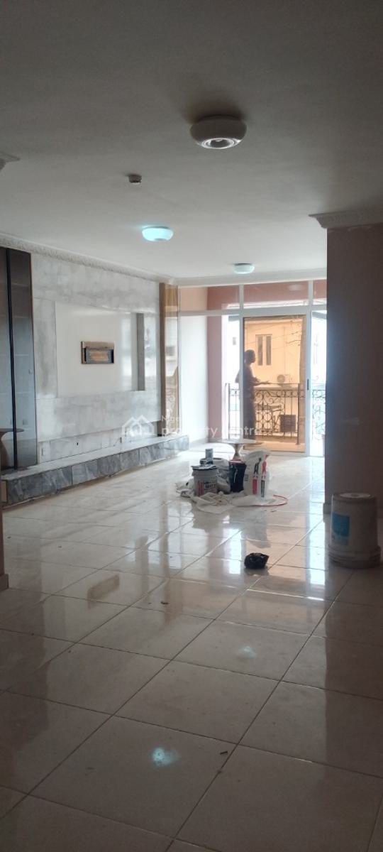 a Spacious 3 Bedroom Apartment, Chevron Drive Chevy View Estate, Lekki, Lagos, Flat / Apartment for Rent