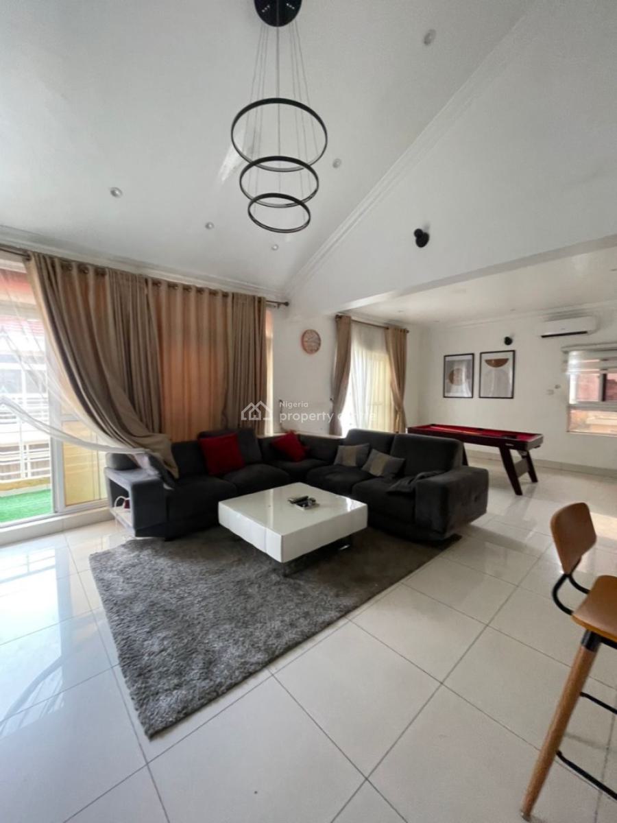 Luxury 3 Bedroom Maisonette Penthouse, Cadogan Estate, Osapa, Lekki, Lagos, Flat / Apartment for Rent