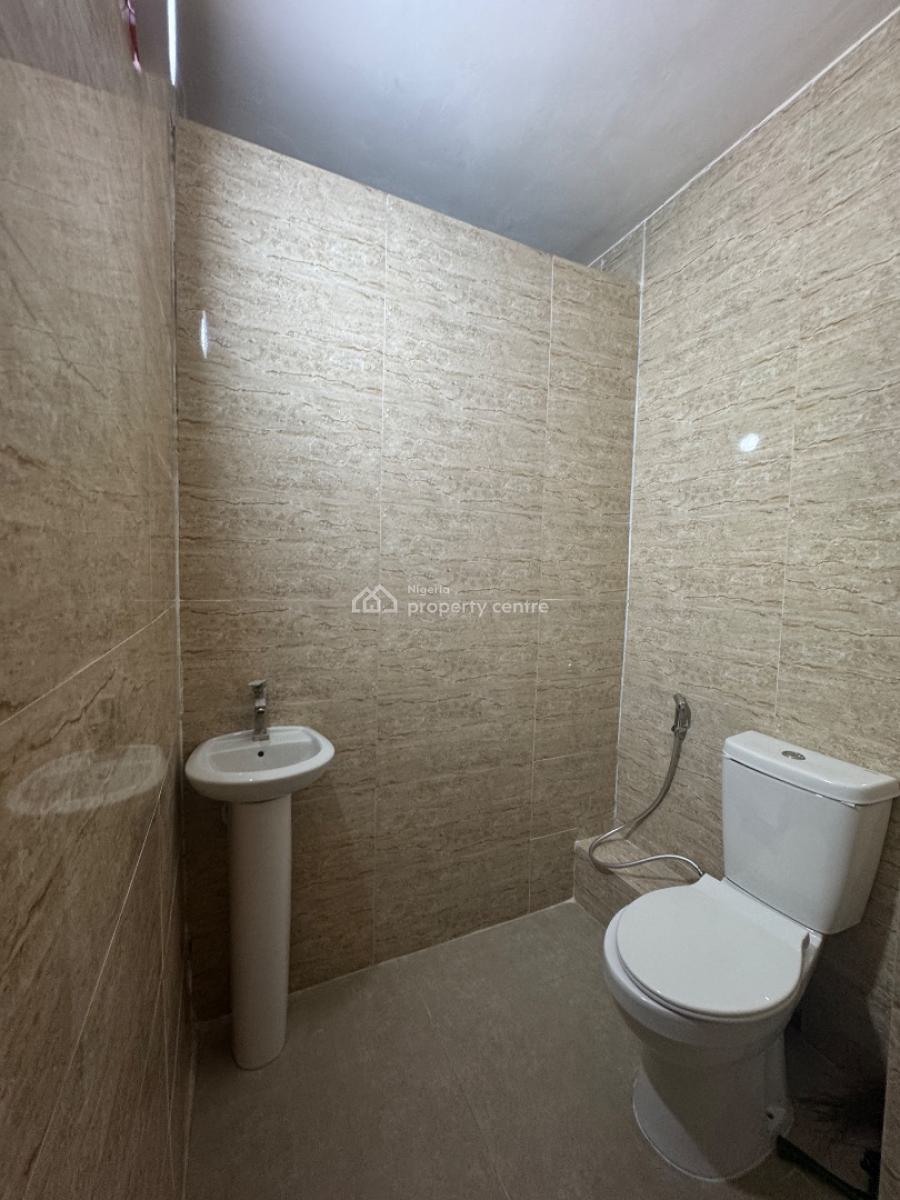 Fully Furnished Mini Flat, Off Adeola Hopewell, Victoria Island (vi), Lagos, Mini Flat (room and Parlour) for Rent