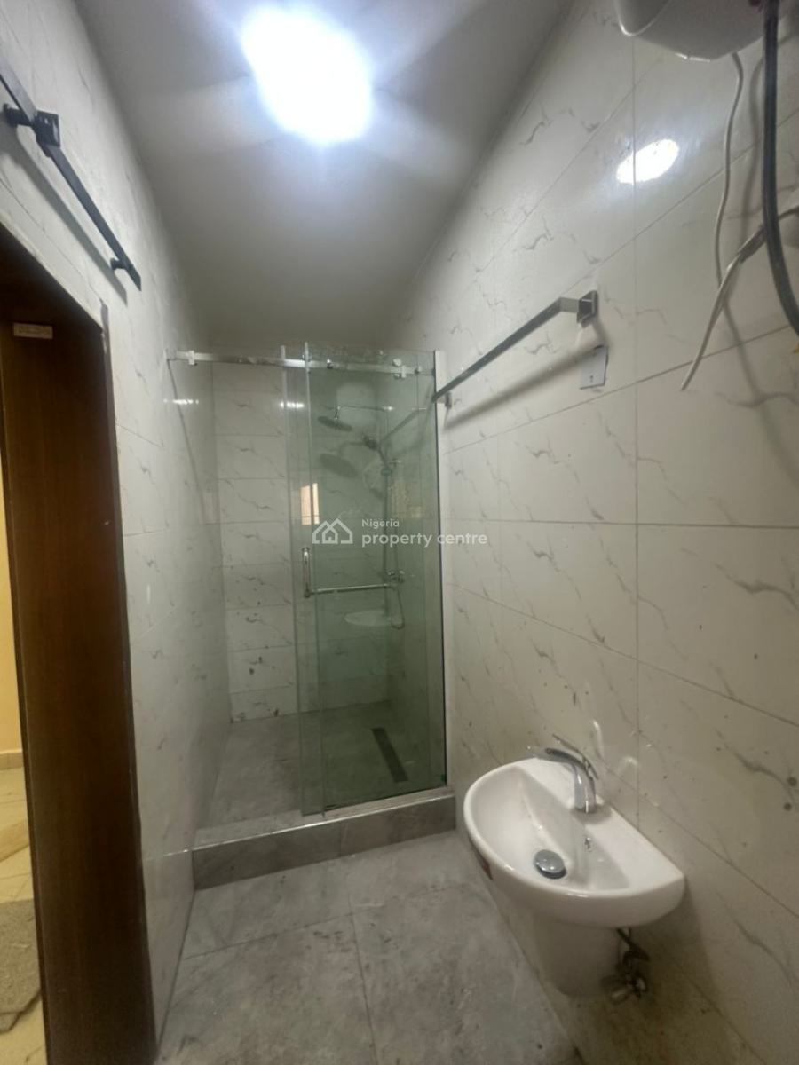 Standard Renovated 4 Bedrooms Semi Detached House with En-suite Bq, Oniru, Victoria Island (vi), Lagos, Semi-detached Duplex for Sale