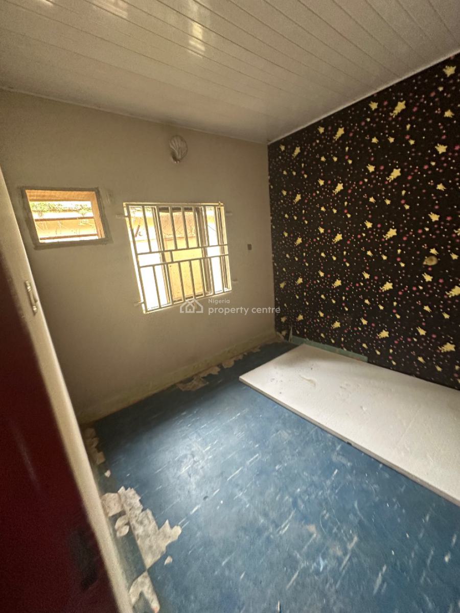 Two Bedroom Apartment in a Decent Neighborhood, First Avenue Around Crush Cafe, Gwarinpa, Abuja, Flat / Apartment for Rent