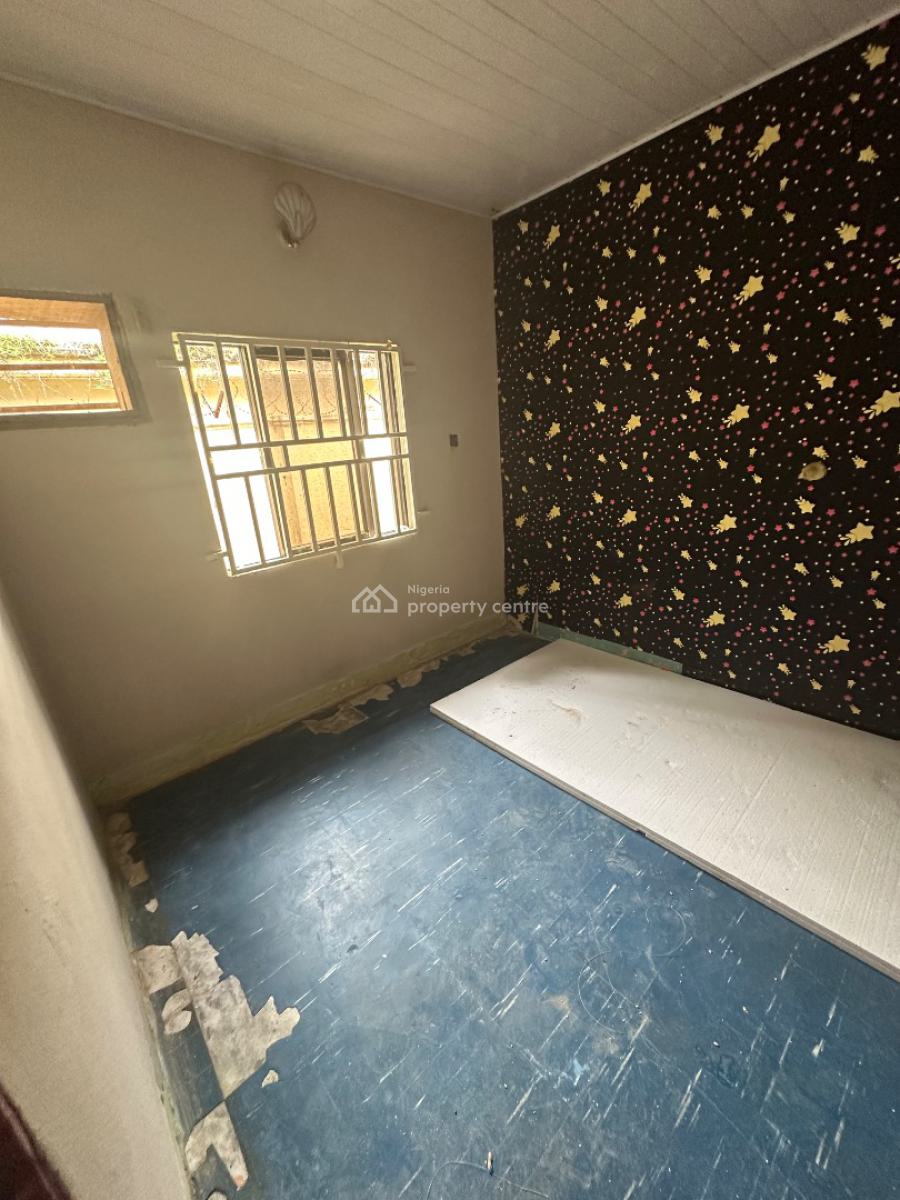 Two Bedroom Apartment in a Decent Neighborhood, First Avenue Around Crush Cafe, Gwarinpa, Abuja, Flat / Apartment for Rent