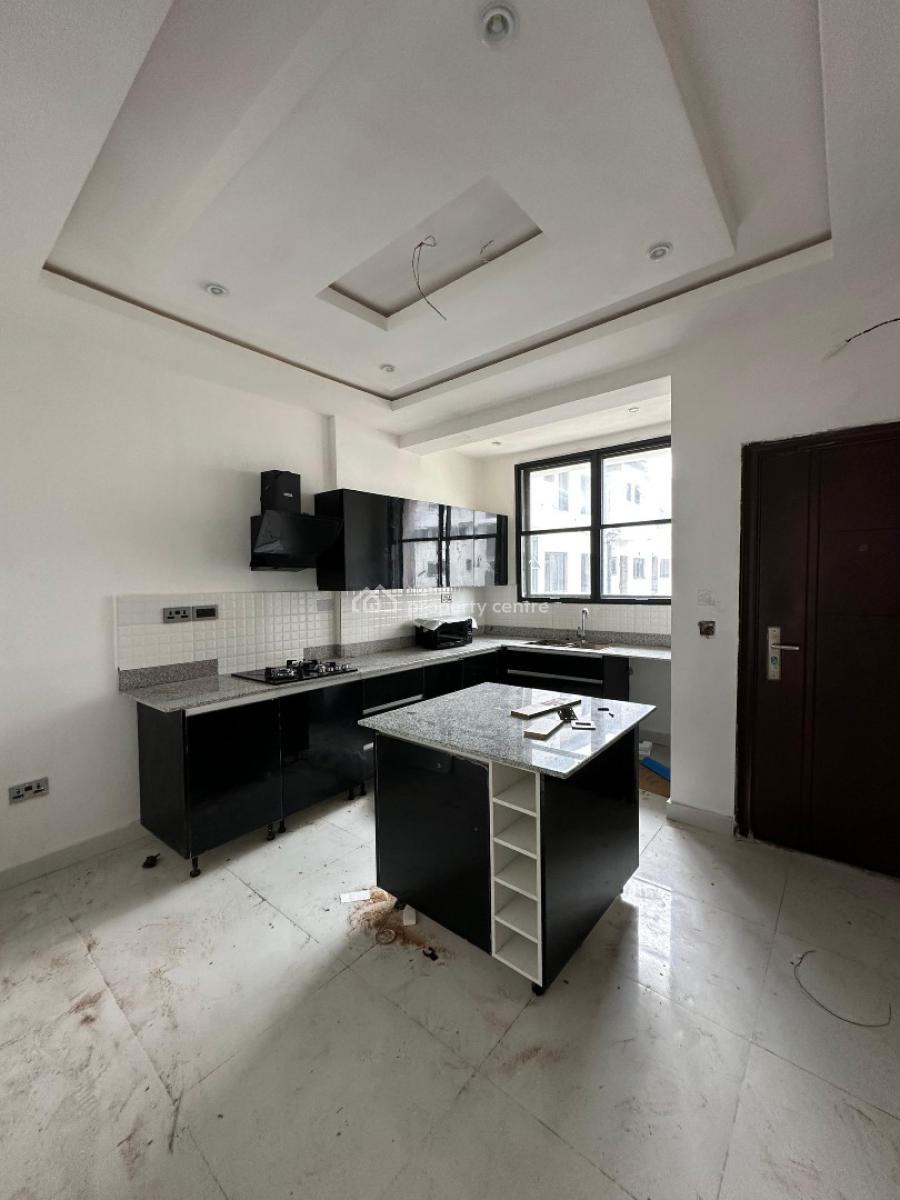 Modestly Built 2 Bedrooom Maisonette with Elevator, Lekki Phase 1, Lekki, Lagos, Flat / Apartment for Rent