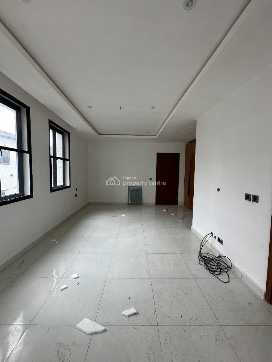 Modestly Built 2 Bedrooom Maisonette with Elevator, Lekki Phase 1, Lekki, Lagos, Flat / Apartment for Rent