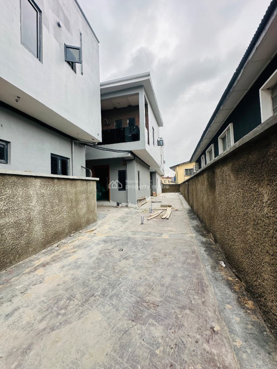 Exquisitely Built 4 Bedroom Semi Detached Duplex Duplex, Surulere, Lagos, Semi-detached Duplex for Sale