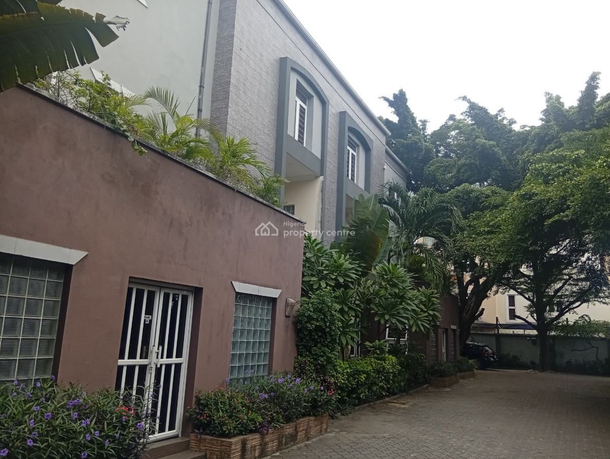 Fully Serviced 2 Bedroom Flat with Swimming Pool in V/i, Victoria Island, Victoria Island Extension, Victoria Island (vi), Lagos, Flat / Apartment for Rent