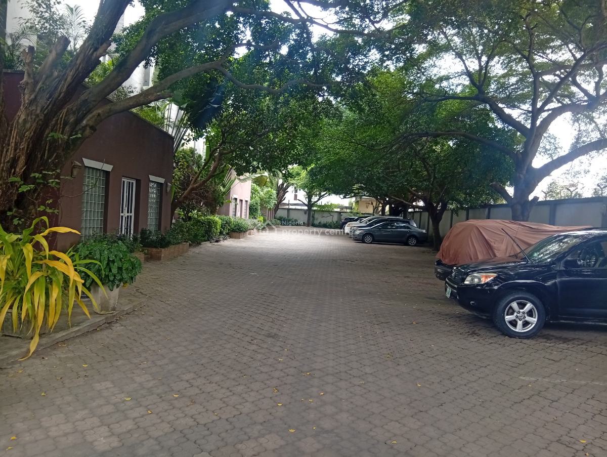 Fully Serviced 2 Bedroom Flat with Swimming Pool in V/i, Victoria Island, Victoria Island Extension, Victoria Island (vi), Lagos, Flat / Apartment for Rent