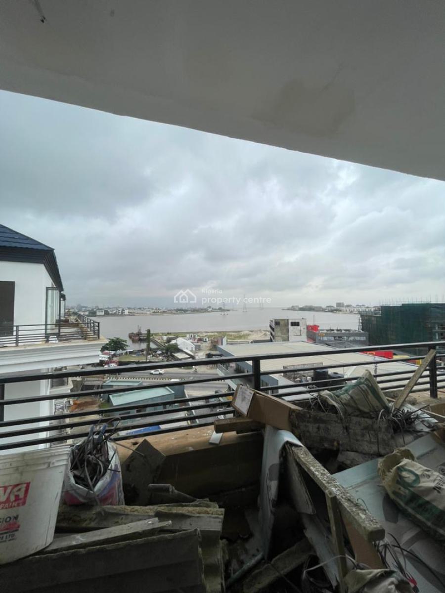 Luxury 2 Bedroom Penthouse, Off Admiralty Road, Lekki Phase 1, Lekki, Lagos, Flat / Apartment for Sale