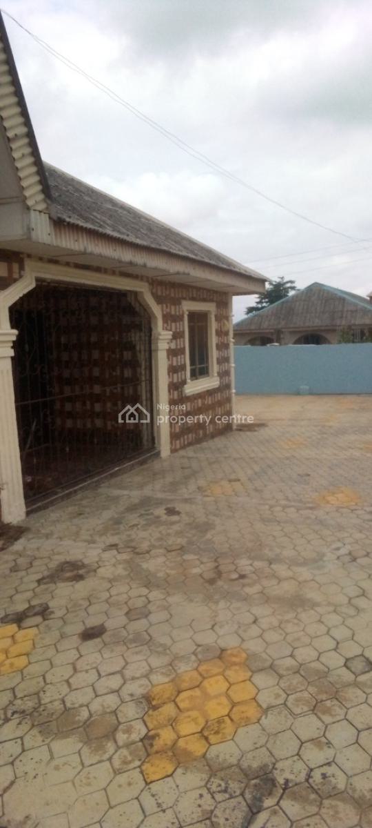 a Clean Gated and Fenced Room and Parlor, Agodongbon Housing Estate, Lucky Fiber Road, Ikorodu, Lagos, Flat / Apartment for Rent
