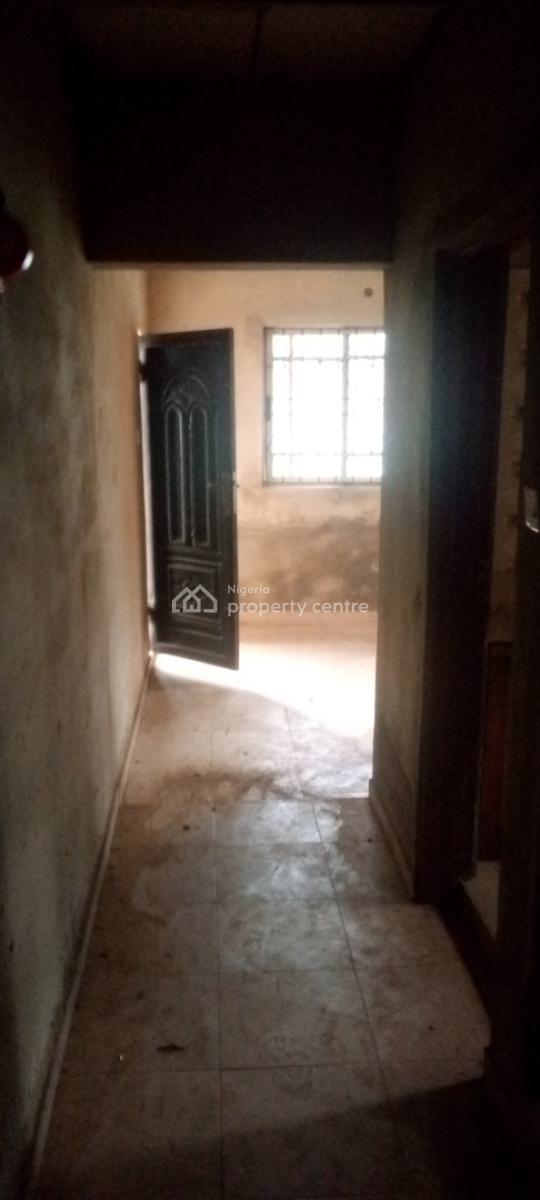 a Clean Gated and Fenced Room and Parlor, Agodongbon Housing Estate, Lucky Fiber Road, Ikorodu, Lagos, Flat / Apartment for Rent