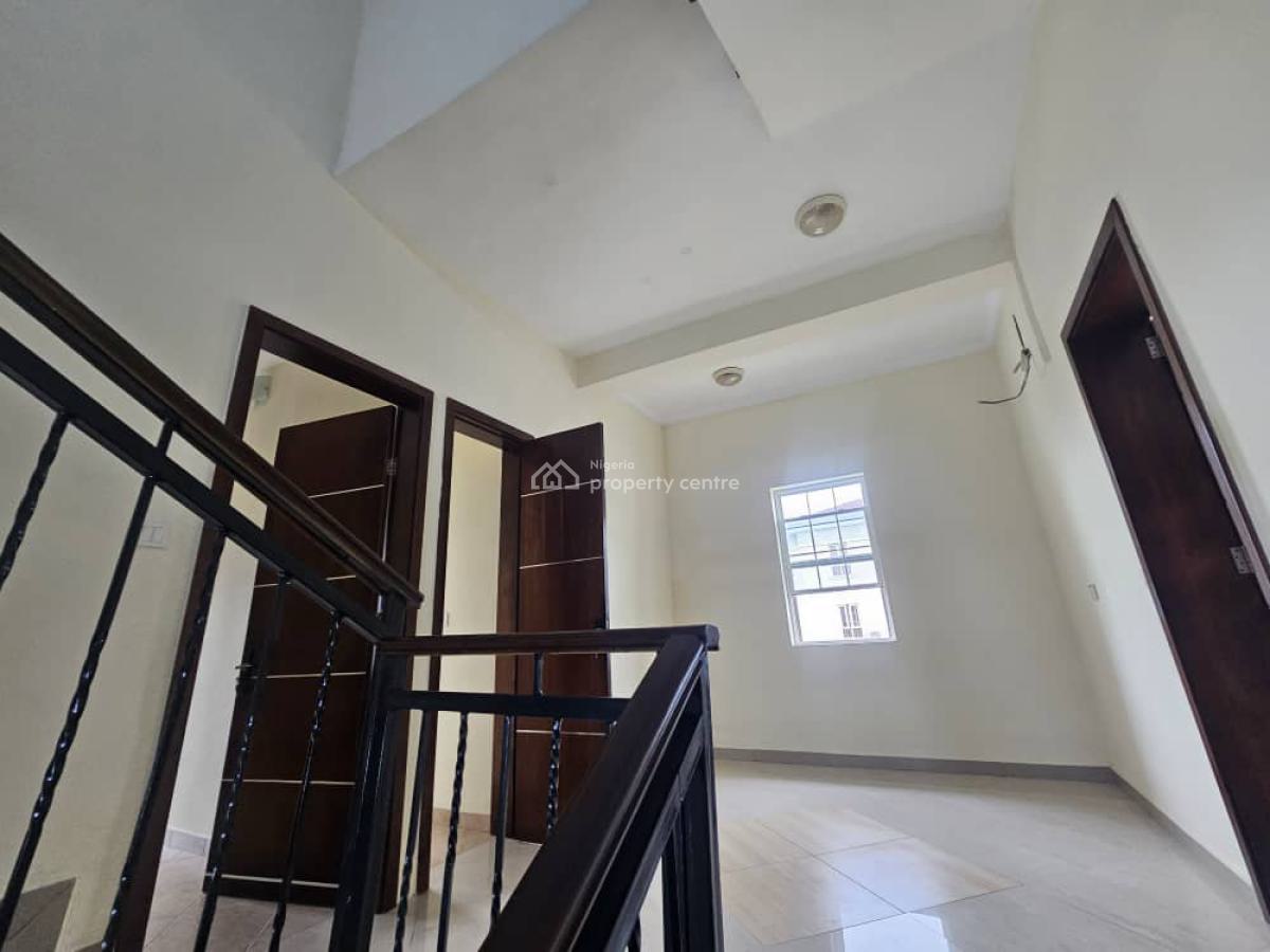 Well Maintained 4 Bedroom Semi Detached Duplex with Bq, Banana Island, Ikoyi, Lagos, Detached Duplex for Rent