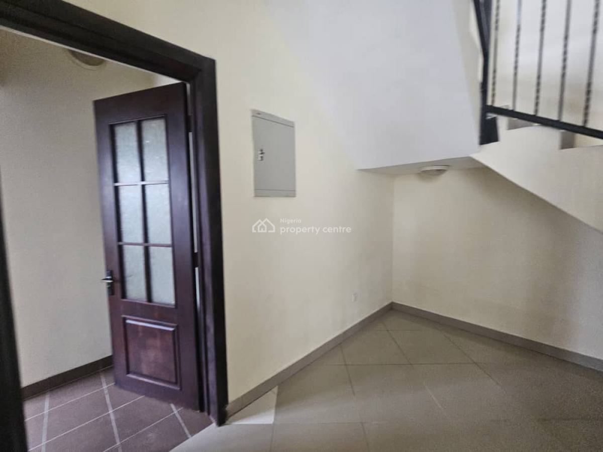 Well Maintained 4 Bedroom Semi Detached Duplex with Bq, Banana Island, Ikoyi, Lagos, Detached Duplex for Rent