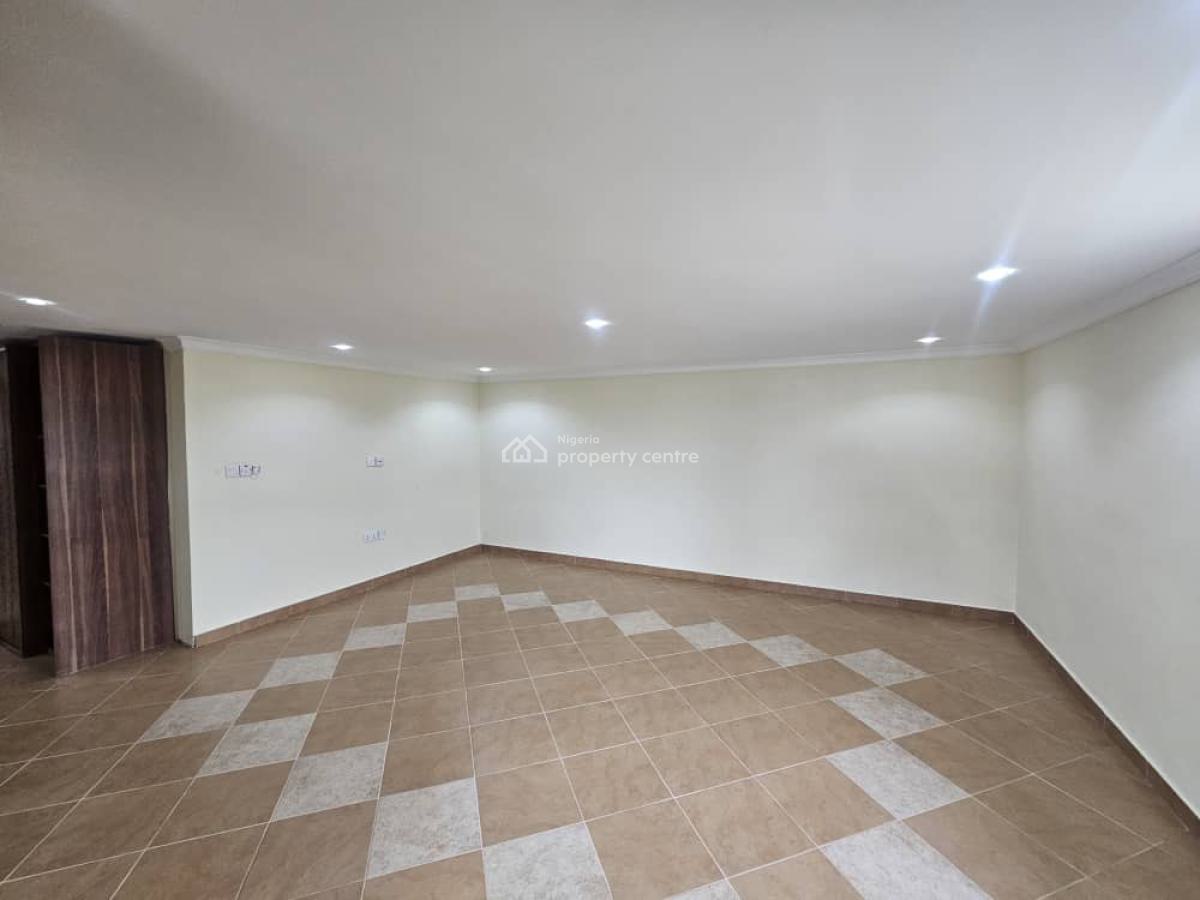 Well Maintained 4 Bedroom Semi Detached Duplex with Bq, Banana Island, Ikoyi, Lagos, Detached Duplex for Rent