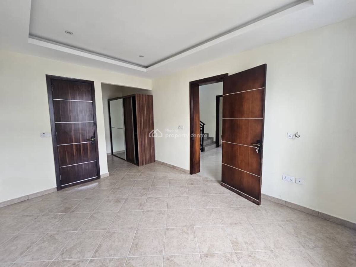 Well Maintained 4 Bedroom Semi Detached Duplex with Bq, Banana Island, Ikoyi, Lagos, Detached Duplex for Rent