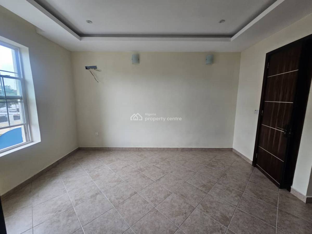 Well Maintained 4 Bedroom Semi Detached Duplex with Bq, Banana Island, Ikoyi, Lagos, Detached Duplex for Rent