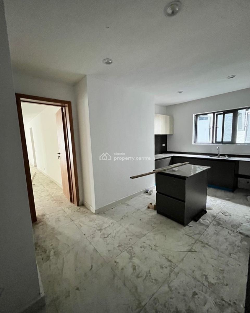 Lovely 2 Bedroom Apartment with Bq, Ikate, Lekki, Lagos, Block of Flats for Sale