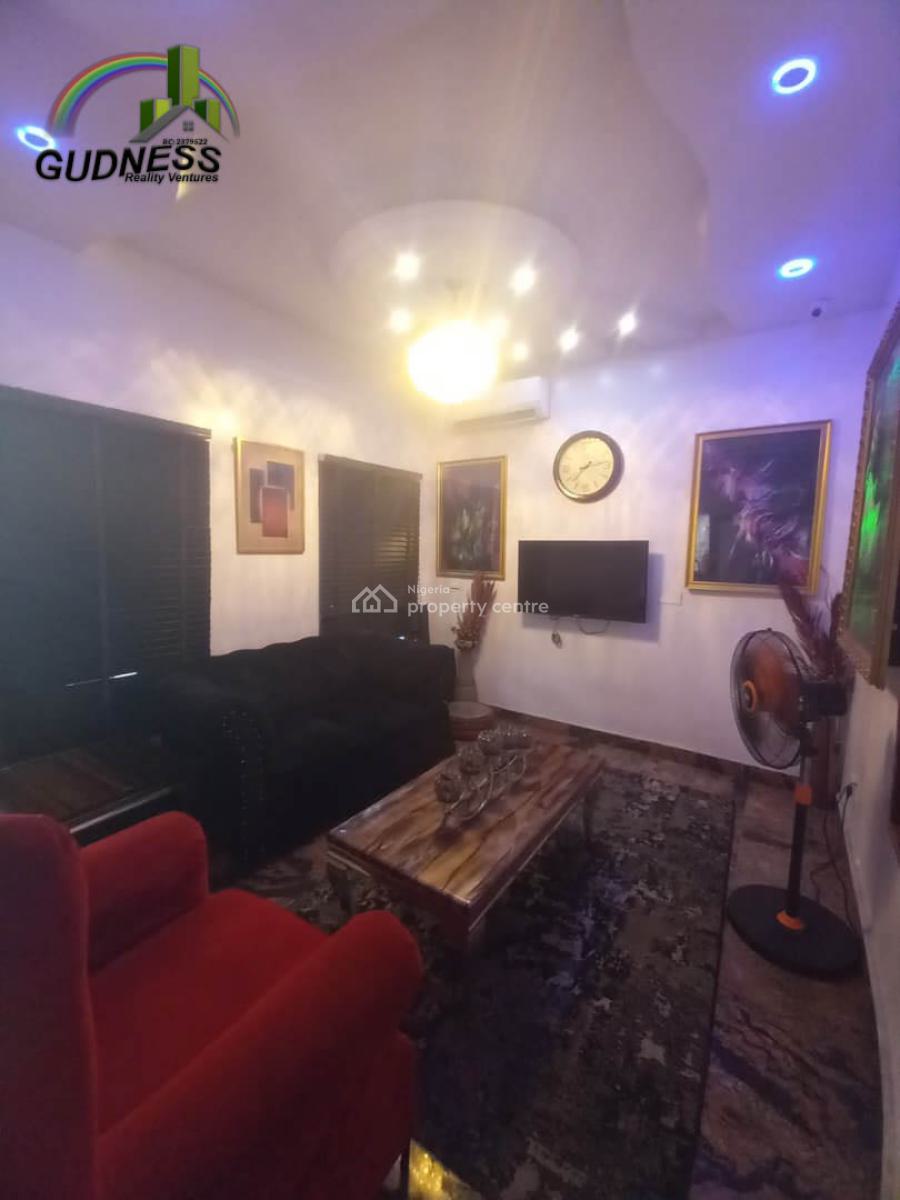 Fully Equipped 11-room Hotel, Idado, Lekki, Lagos, Hotel / Guest House for Sale