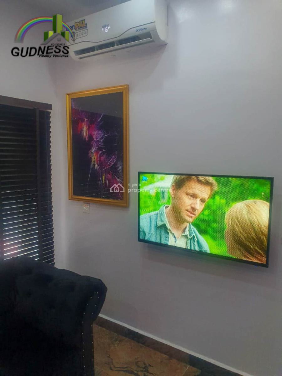 Fully Equipped 11-room Hotel, Idado, Lekki, Lagos, Hotel / Guest House for Sale
